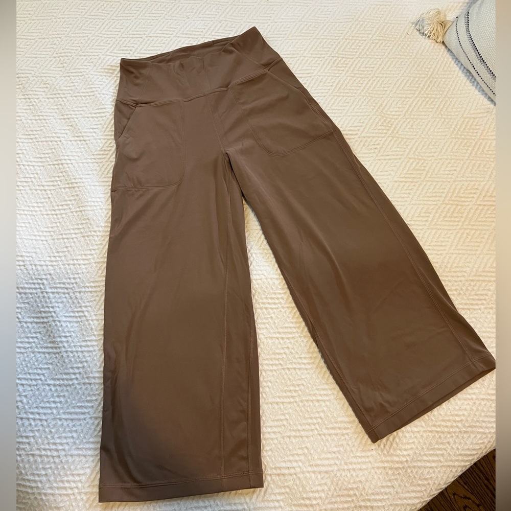 Lululemon Align Wide Leg size 8
